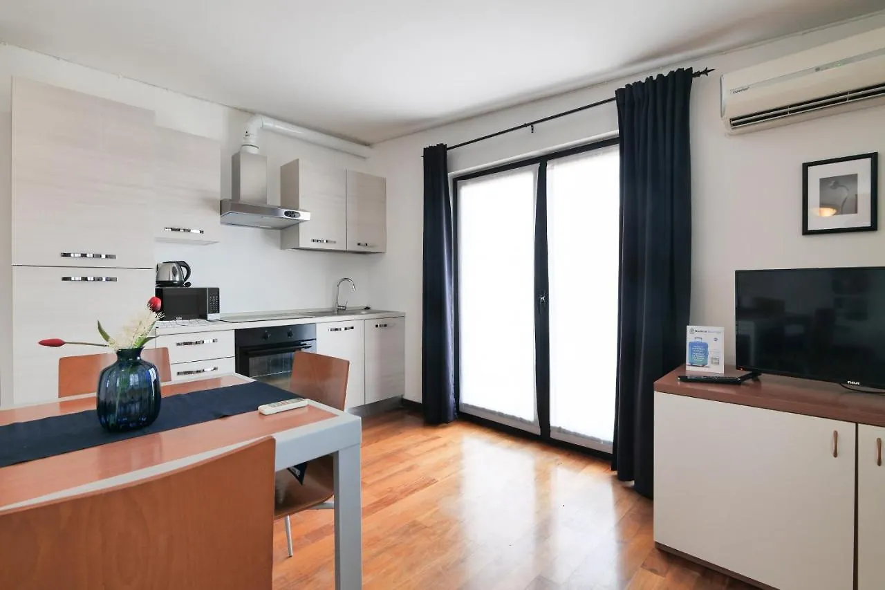 Appartamento Primopiano - Euclide Milano