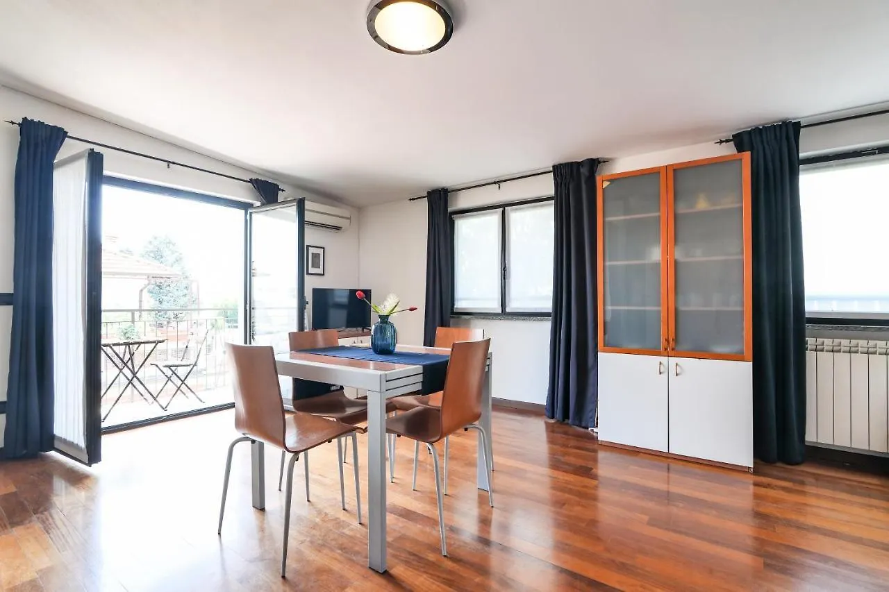 Appartamento Primopiano - Euclide Milano